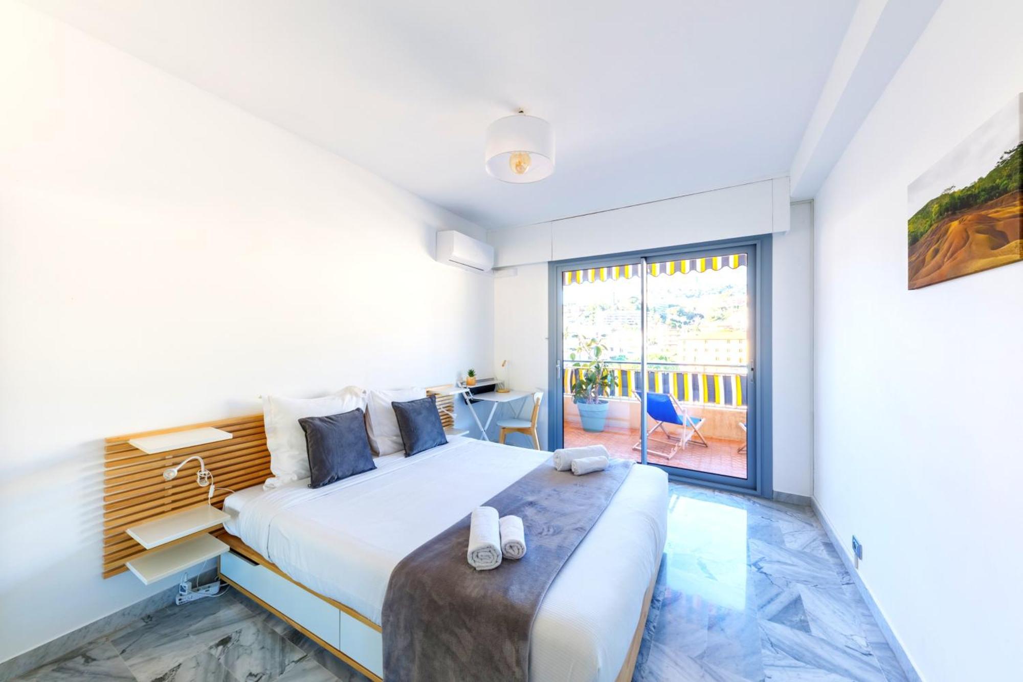 Apartment La Perle 2p Vue Terrasse 2 Mins Garage Clim *