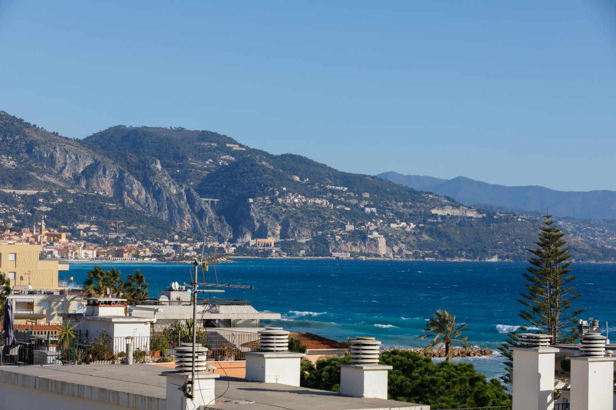 Apartment La Perle 2p Vue Terrasse 2 Mins Garage Clim *